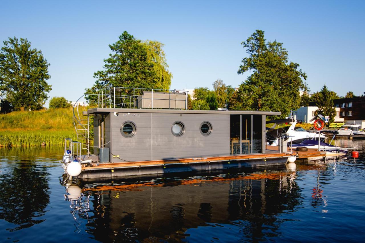 Houseboat- Dom Na Wodzie Z Sauna I Mozliwoscia Plywania Iława Exterior foto